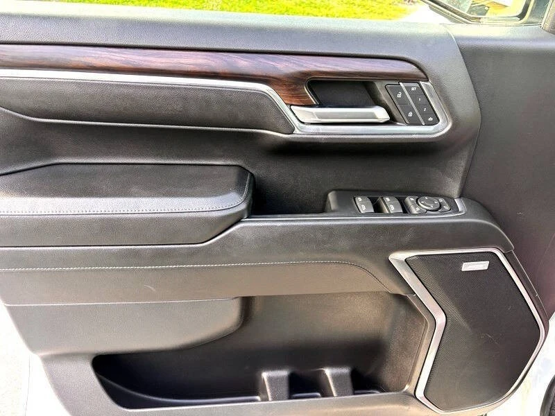 2024 GMC Sierra 5th Gen - Image 12 of 21