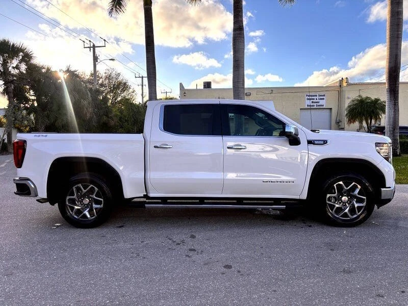 2024 GMC Sierra 5th Gen - Image 7 of 21