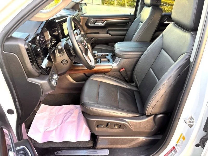 2024 GMC Sierra 5th Gen - Image 11 of 21