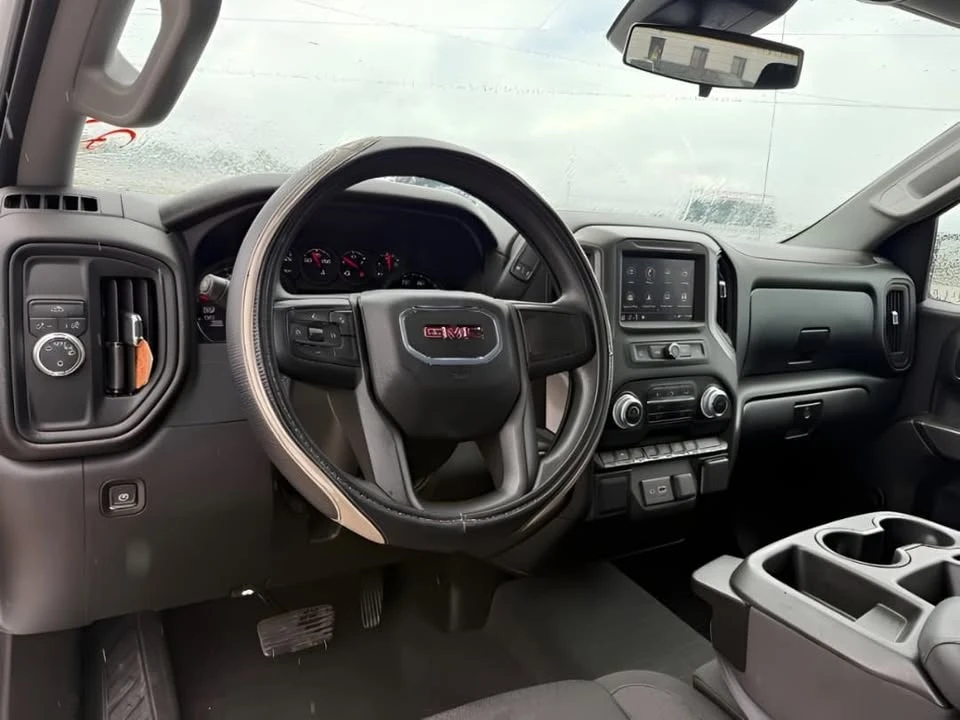 2024 GMC Sierra 5th Gen - Image 7 of 9
