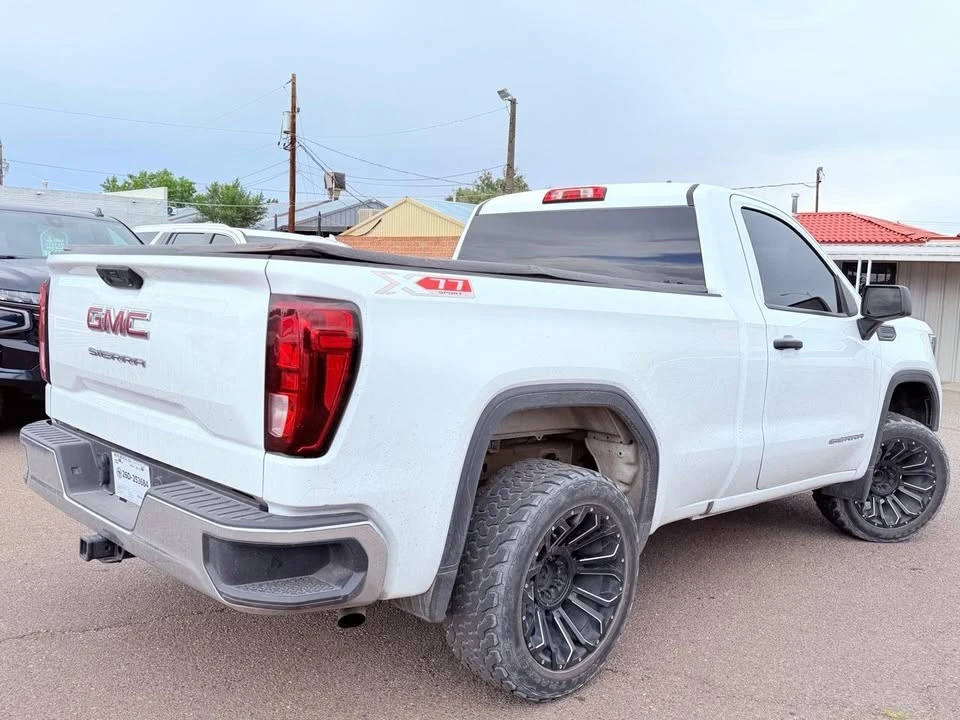 2024 GMC Sierra 5th Gen - Image 4 of 11