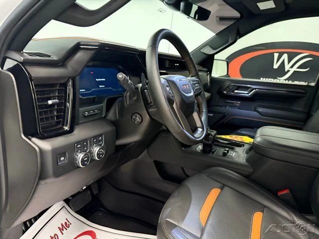 2024 GMC Sierra 5th Gen - Image 13 of 21