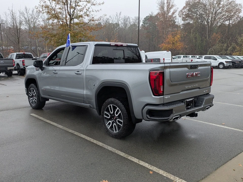 2024 GMC Sierra 5th Gen - Image 6 of 12