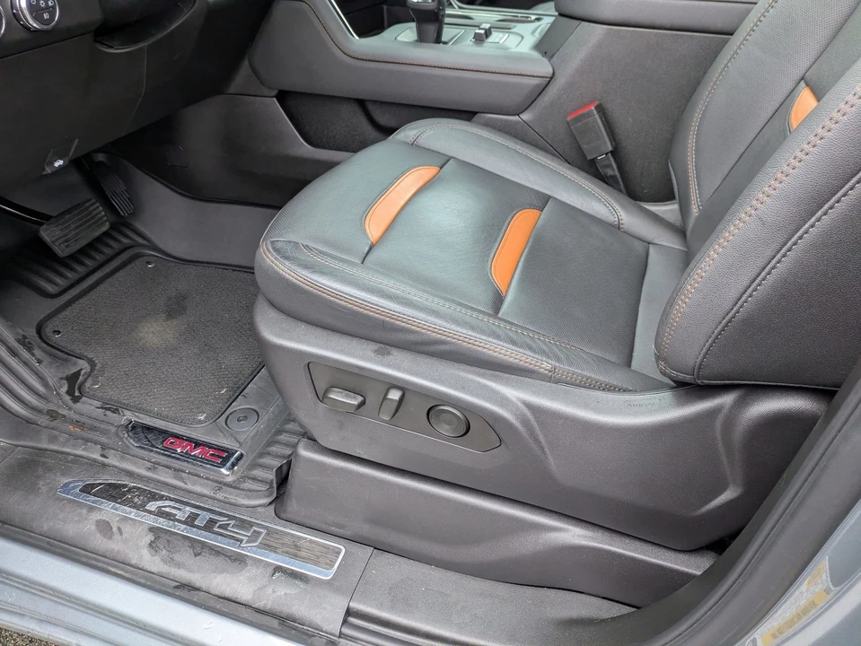 2024 GMC Sierra 5th Gen - Image 14 of 21