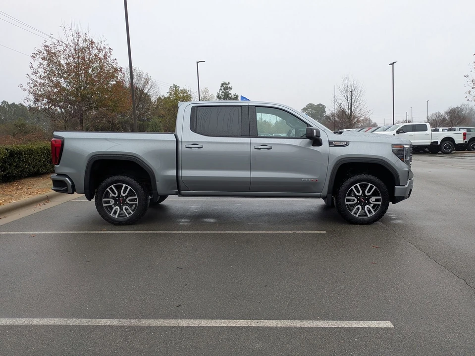 2024 GMC Sierra 5th Gen - Image 3 of 12