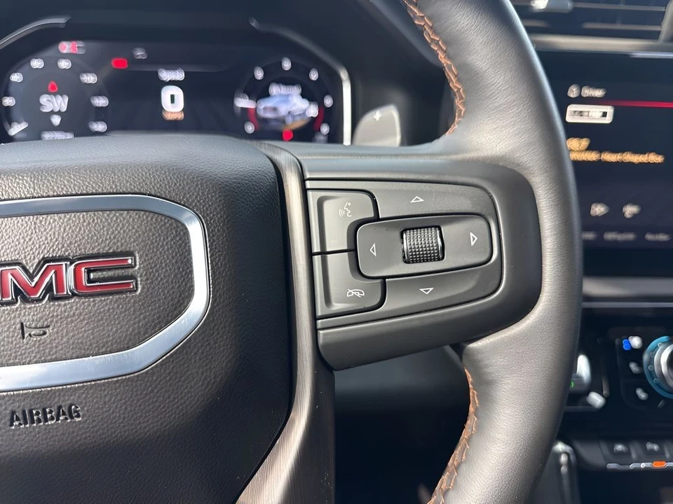 2024 GMC Sierra 5th Gen - Image 18 of 21