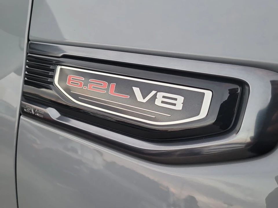 2024 GMC Sierra 5th Gen - Image 6 of 21