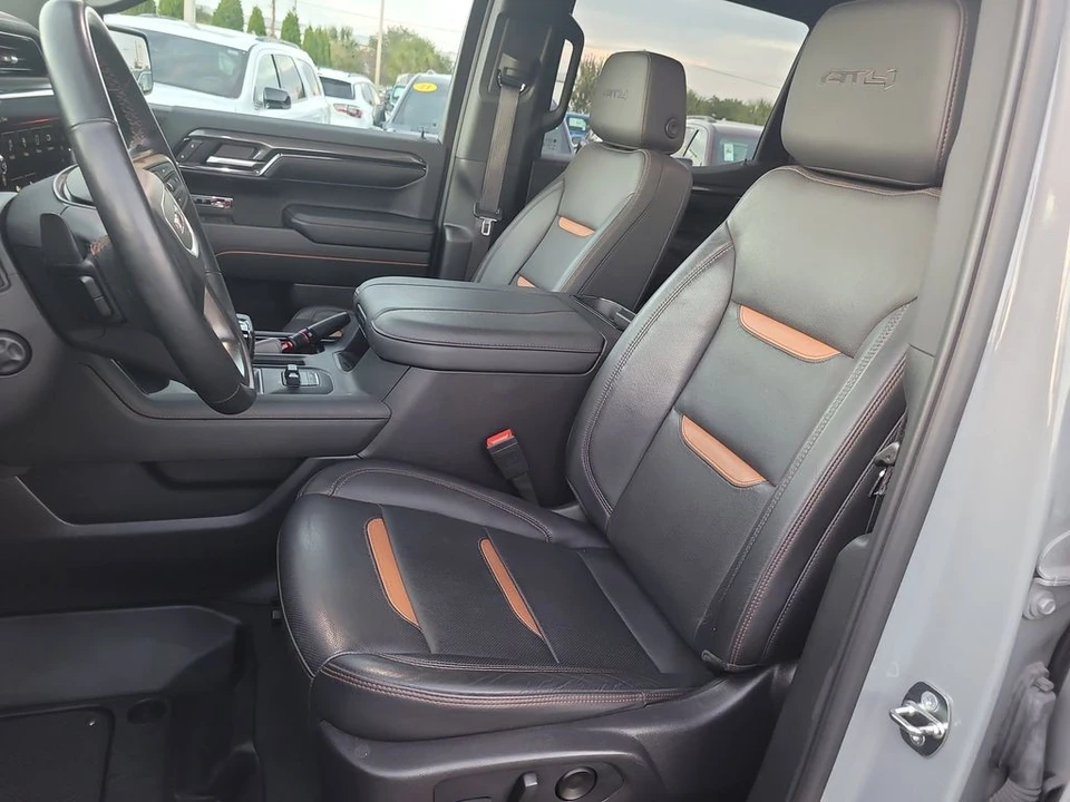 2024 GMC Sierra 5th Gen - Image 16 of 21