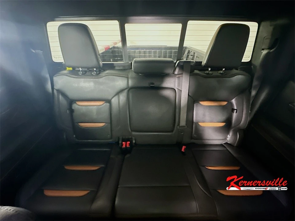 2024 GMC Sierra 5th Gen - Image 13 of 21