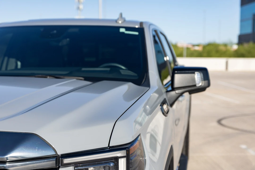 2024 GMC Sierra 5th Gen - Image 15 of 31