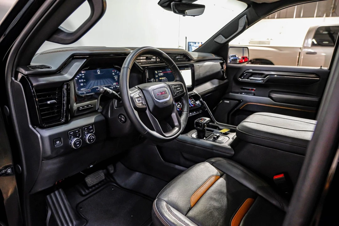 2024 GMC Sierra 5th Gen - Image 3 of 12