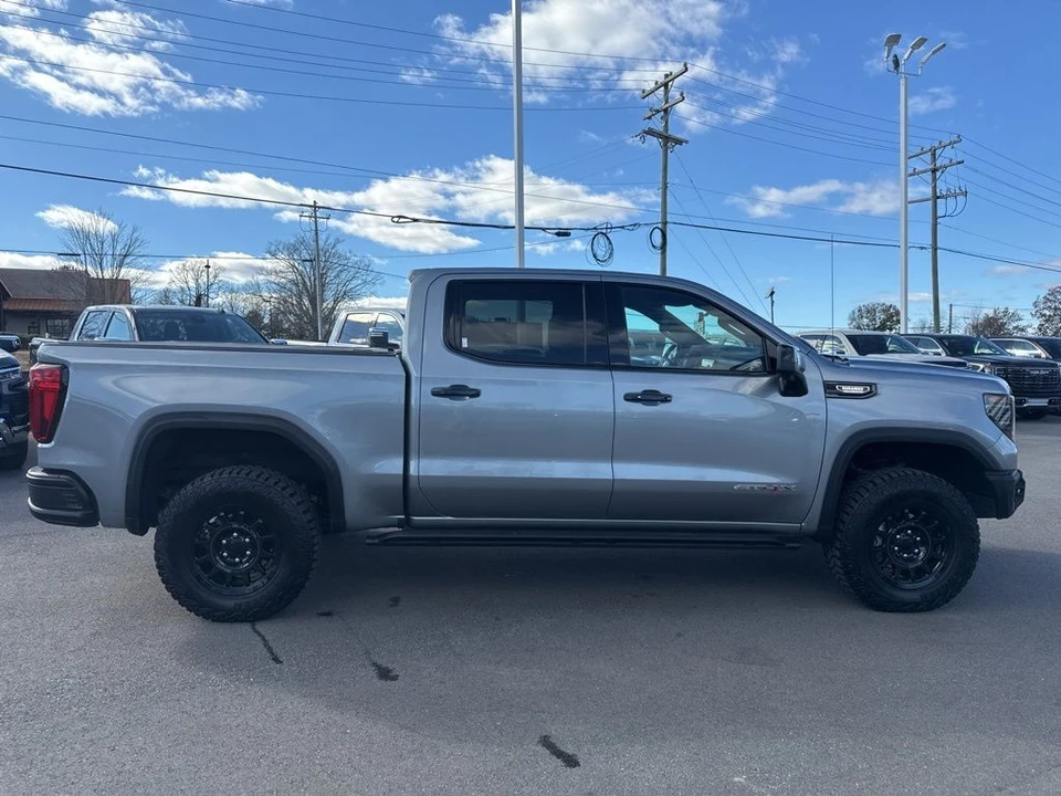 2024 GMC Sierra 5th Gen - Image 6 of 12