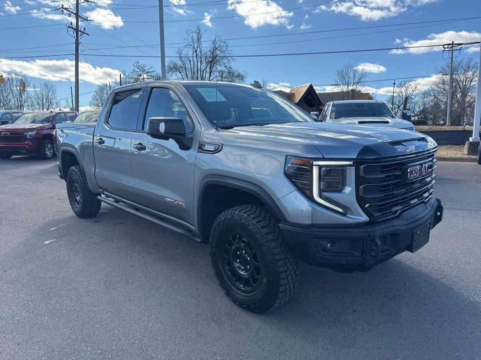 2024 GMC Sierra 5th Gen - Image 7 of 12