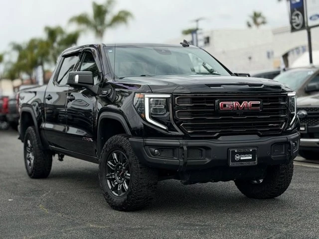 2024 GMC Sierra 5th Gen - Image 4 of 21