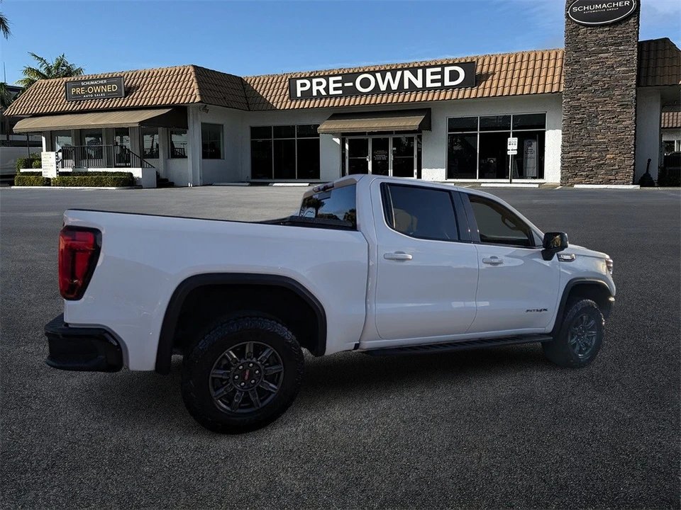 2024 GMC Sierra 5th Gen - Image 7 of 12