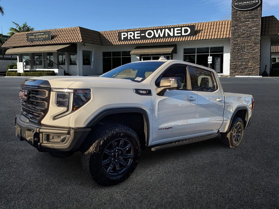 2024 GMC Sierra 5th Gen - Image 3 of 21