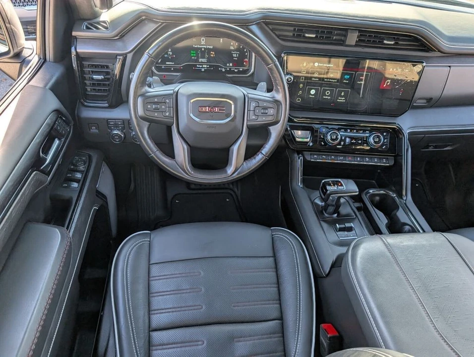 2024 GMC Sierra 5th Gen - Image 15 of 21