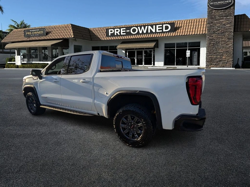 2024 GMC Sierra 5th Gen - Image 5 of 21