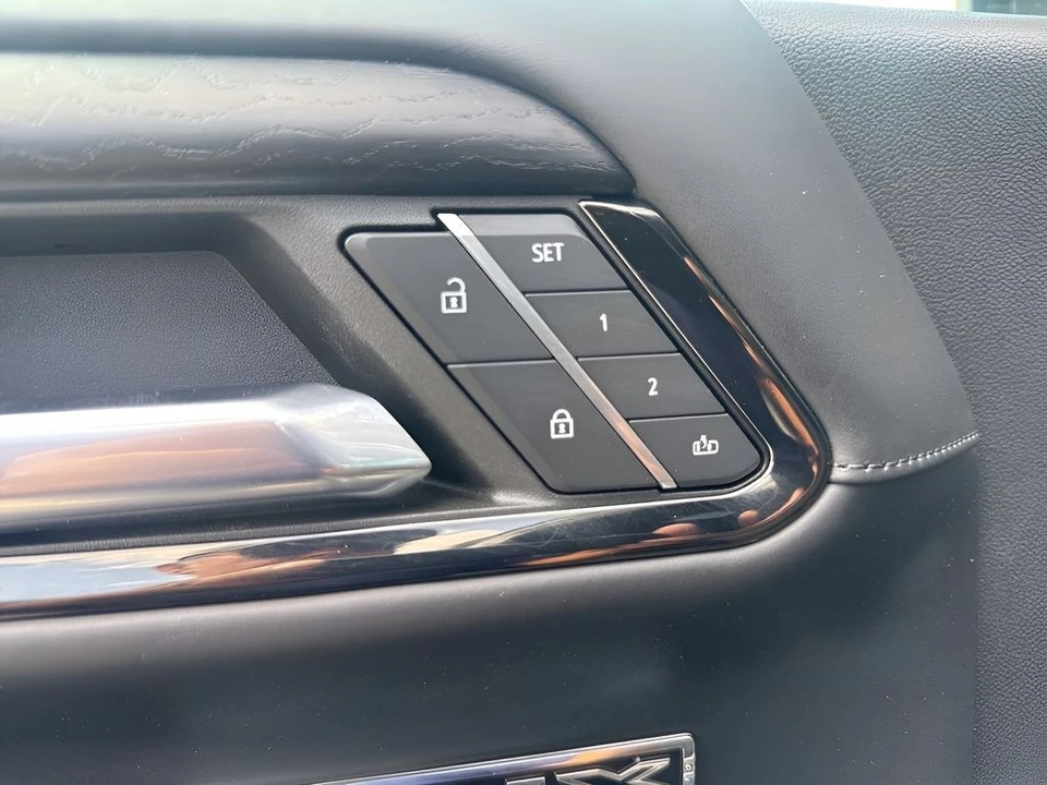 2024 GMC Sierra 5th Gen - Image 11 of 21
