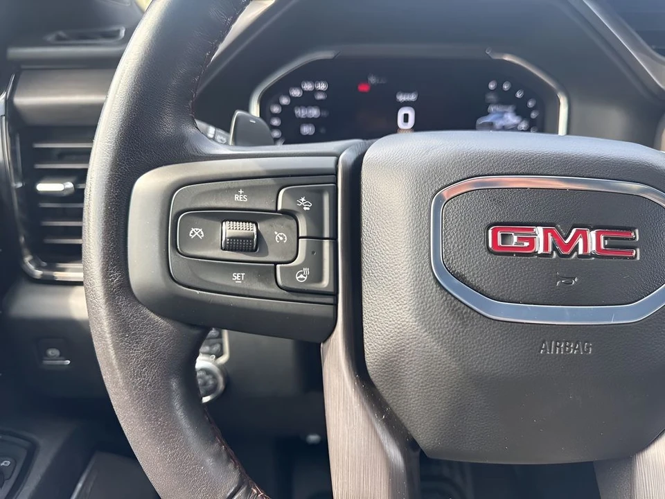 2024 GMC Sierra 5th Gen - Image 17 of 21