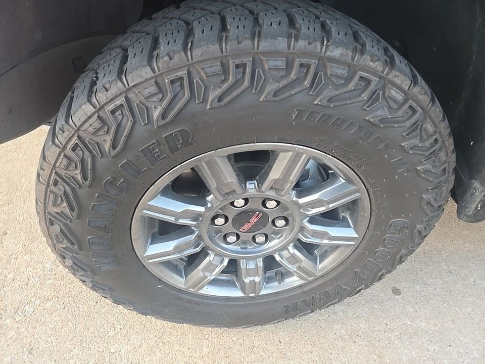 2024 GMC Sierra 5th Gen - Image 4 of 7