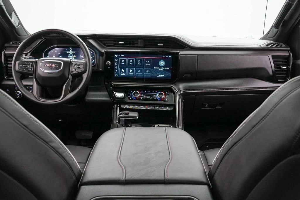 2024 GMC Sierra 5th Gen - Image 17 of 29