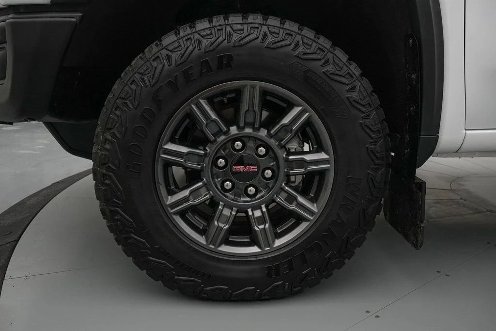 2024 GMC Sierra 5th Gen - Image 12 of 21