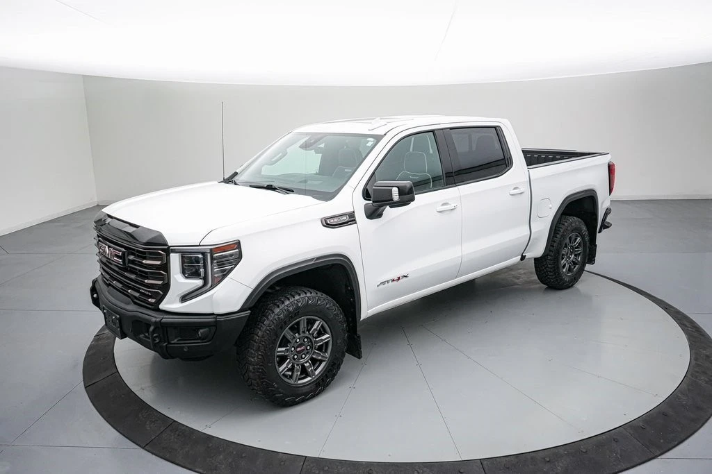 2024 GMC Sierra 5th Gen - Image 10 of 21