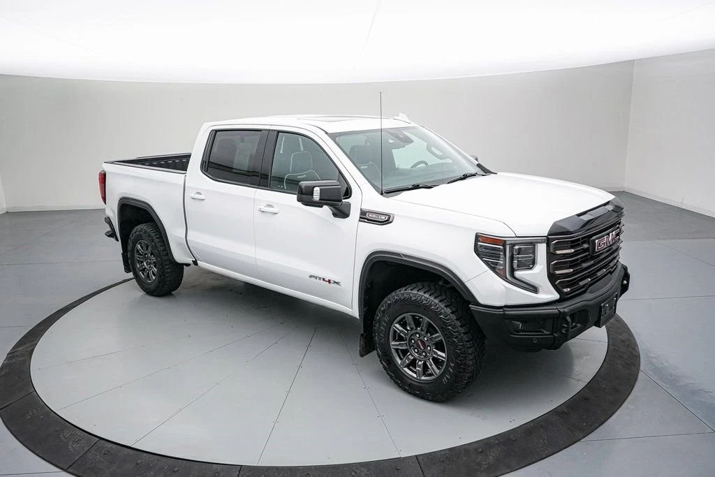 2024 GMC Sierra 5th Gen - Image 2 of 21