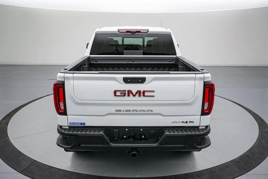 2024 GMC Sierra 5th Gen - Image 6 of 29