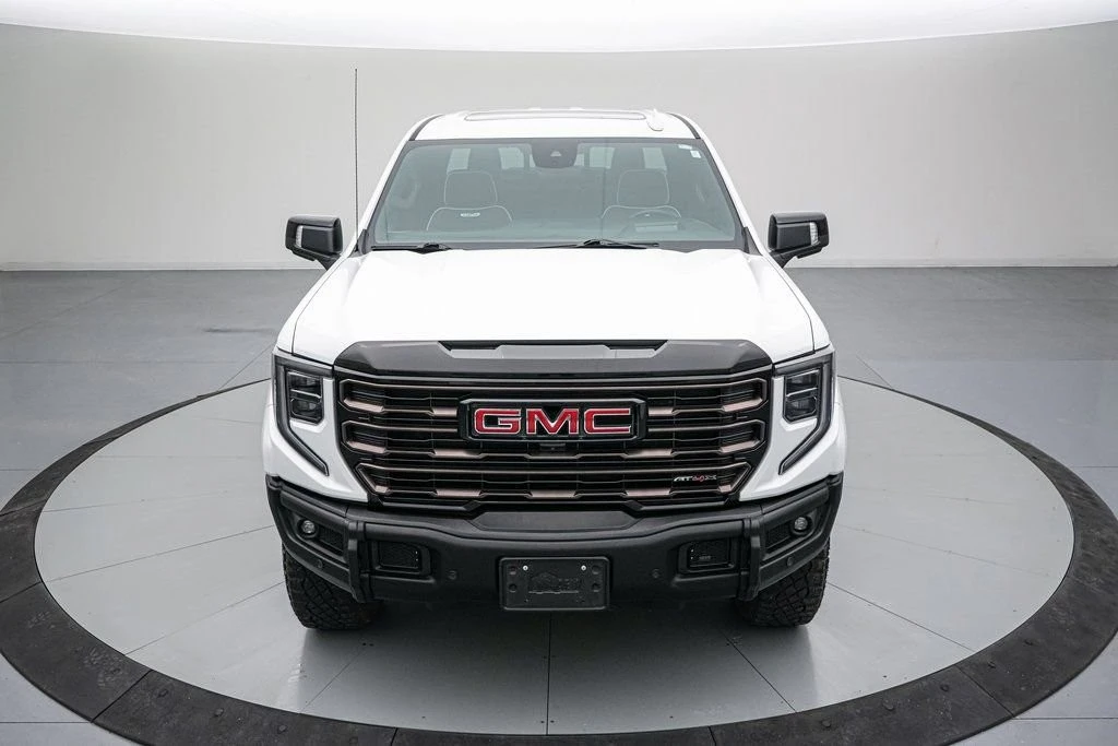 2024 GMC Sierra 5th Gen - Image 11 of 29