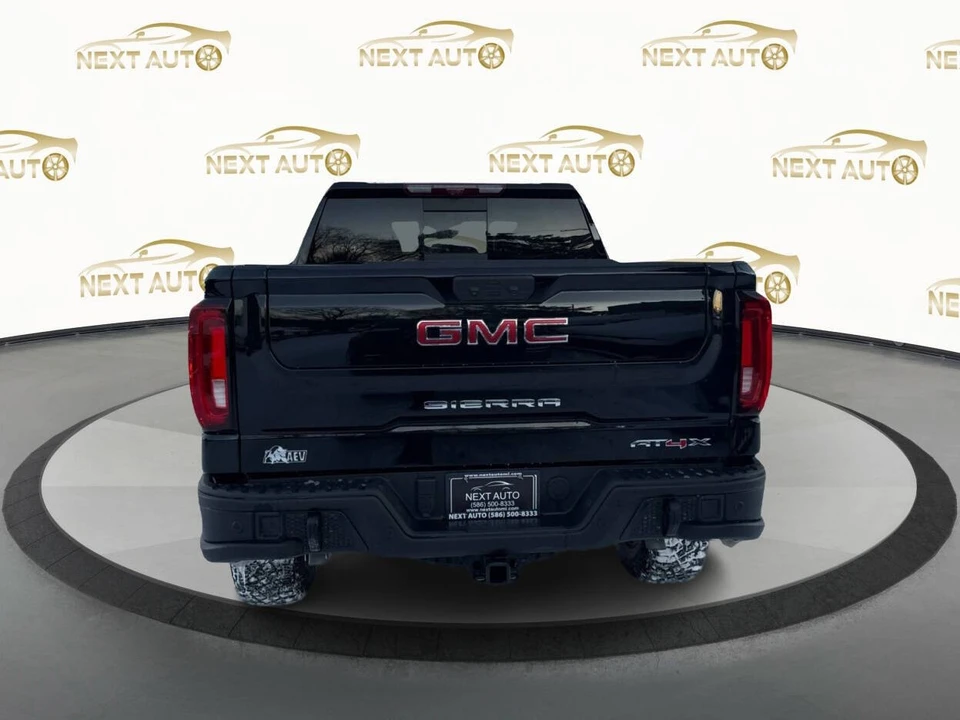 2024 GMC Sierra 5th Gen - Image 4 of 21