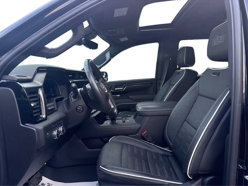 2024 GMC Sierra 5th Gen - Image 9 of 12