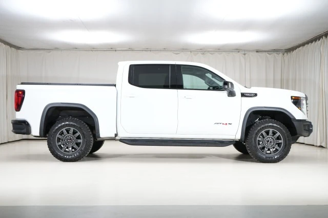 2024 GMC Sierra 5th Gen - Image 18 of 21