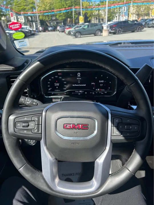 2024 GMC Sierra 5th Gen - Image 10 of 13