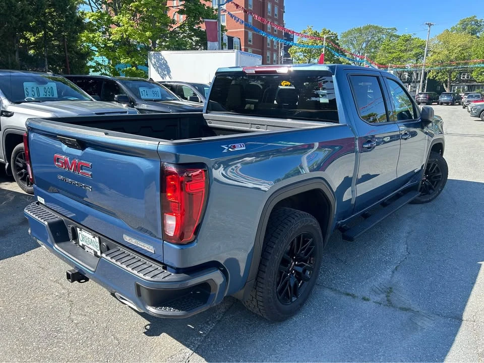 2024 GMC Sierra 5th Gen - Image 3 of 13