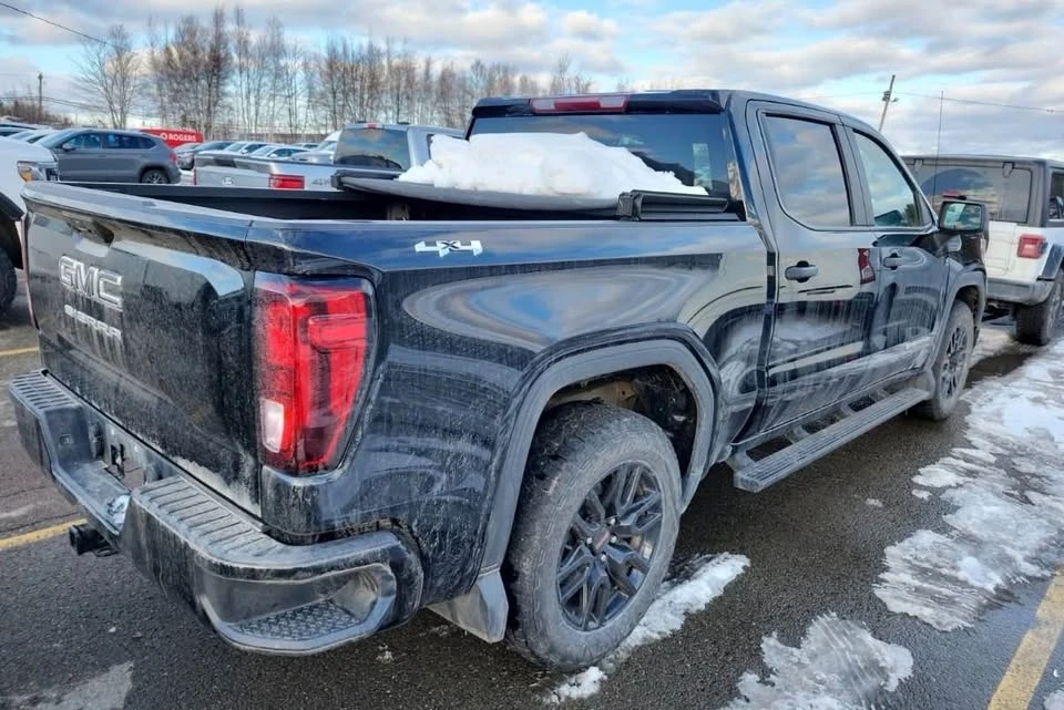 2024 GMC Sierra 5th Gen - Image 5 of 6