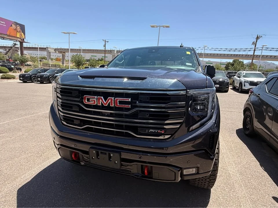 2024 GMC Sierra 5th Gen - Image 2 of 6