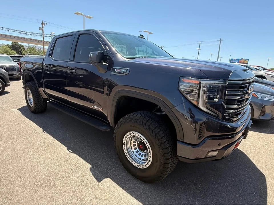 2024 GMC Sierra 5th Gen - Image 3 of 6