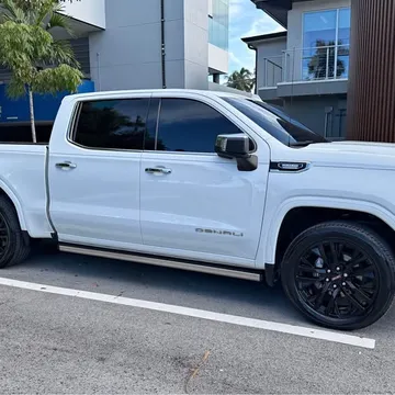 2024 GMC Sierra 1500 Crew Cab Denali