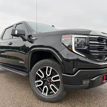 2024 GMC Sierra 1500 Crew Cab AT4