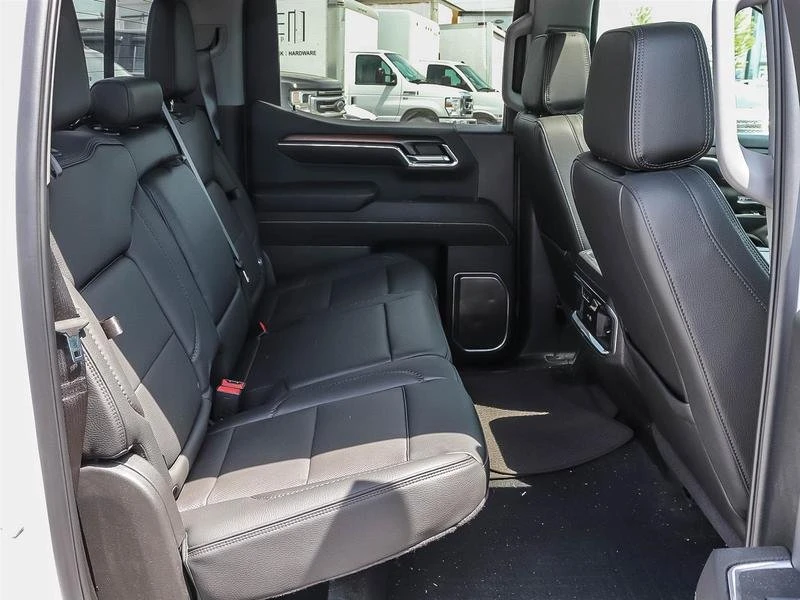 2024 GMC Sierra 5th Gen - Image 16 of 20