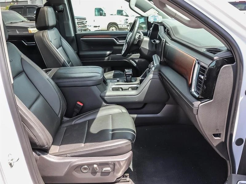 2024 GMC Sierra 5th Gen - Image 14 of 20