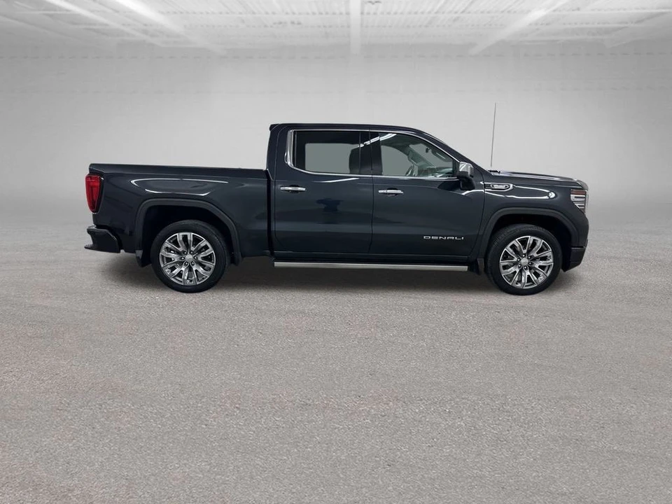 2024 GMC Sierra 5th Gen - Image 14 of 21