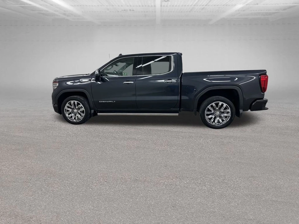 2024 GMC Sierra 5th Gen - Image 8 of 21