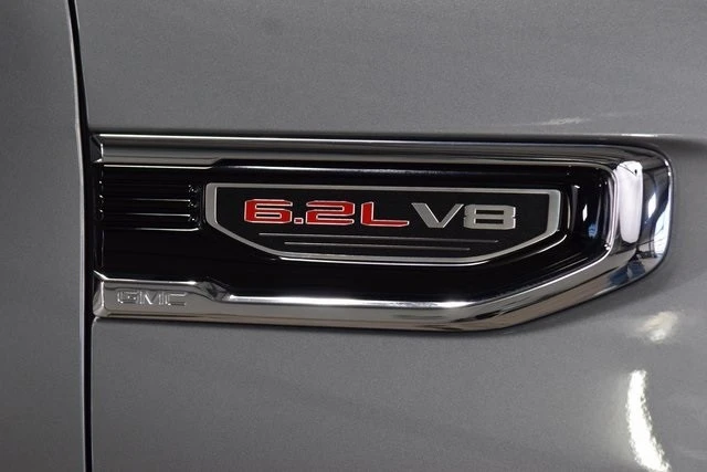 2024 GMC Sierra 5th Gen - Image 16 of 21