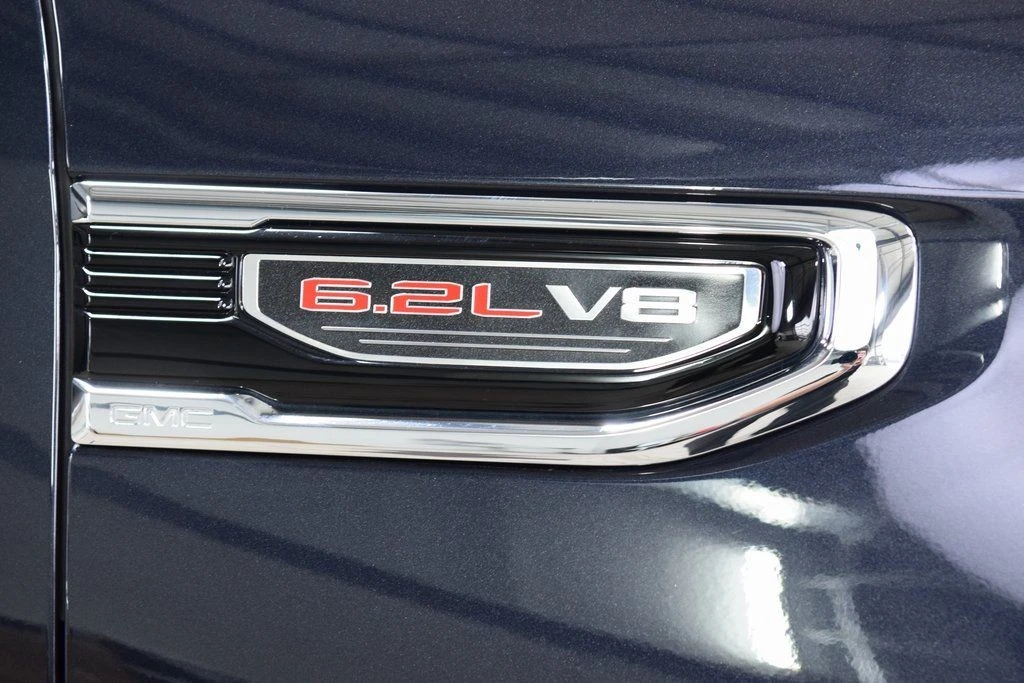 2024 GMC Sierra 5th Gen - Image 16 of 21