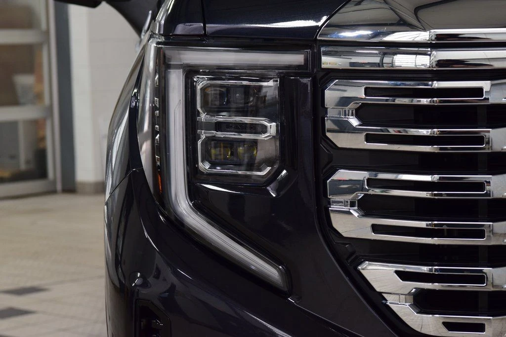 2024 GMC Sierra 5th Gen - Image 12 of 21