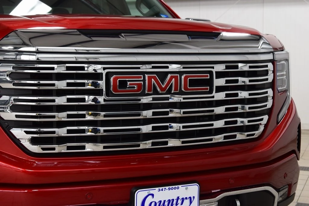 2024 GMC Sierra 5th Gen - Image 11 of 12