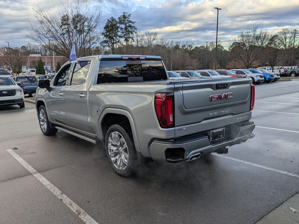 2024 GMC Sierra 5th Gen - Image 6 of 21